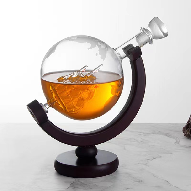 Dekanter Global Kreatif, Dispe - Wine Beer The Whiskey ulasan dan harga